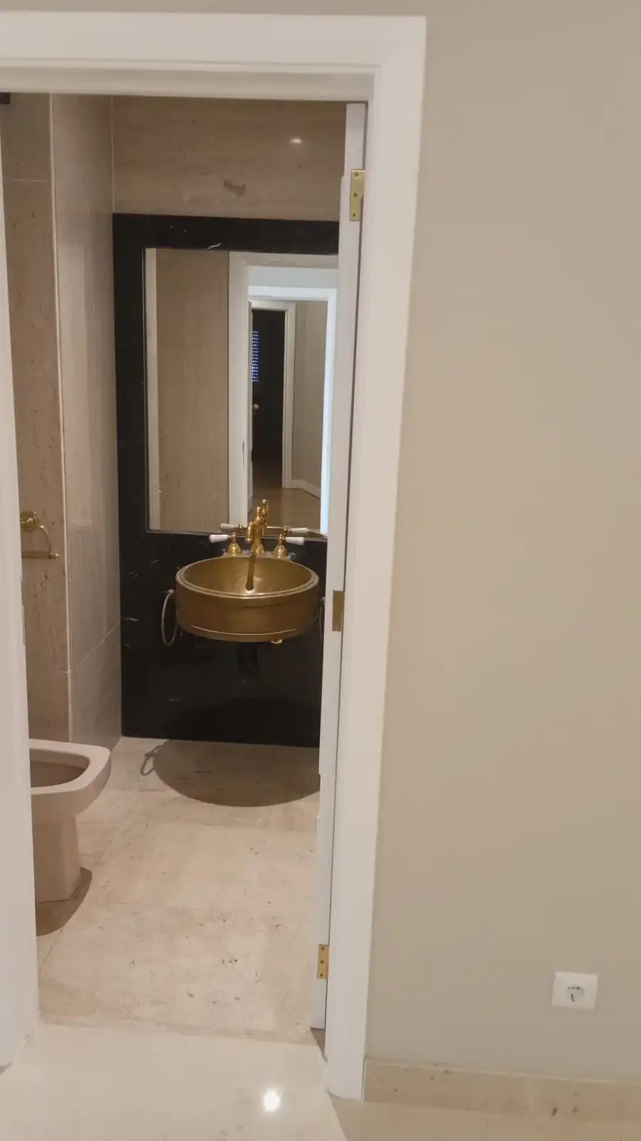 Remodelação de WC por Mudei a Casa - Remodelação de Interiores